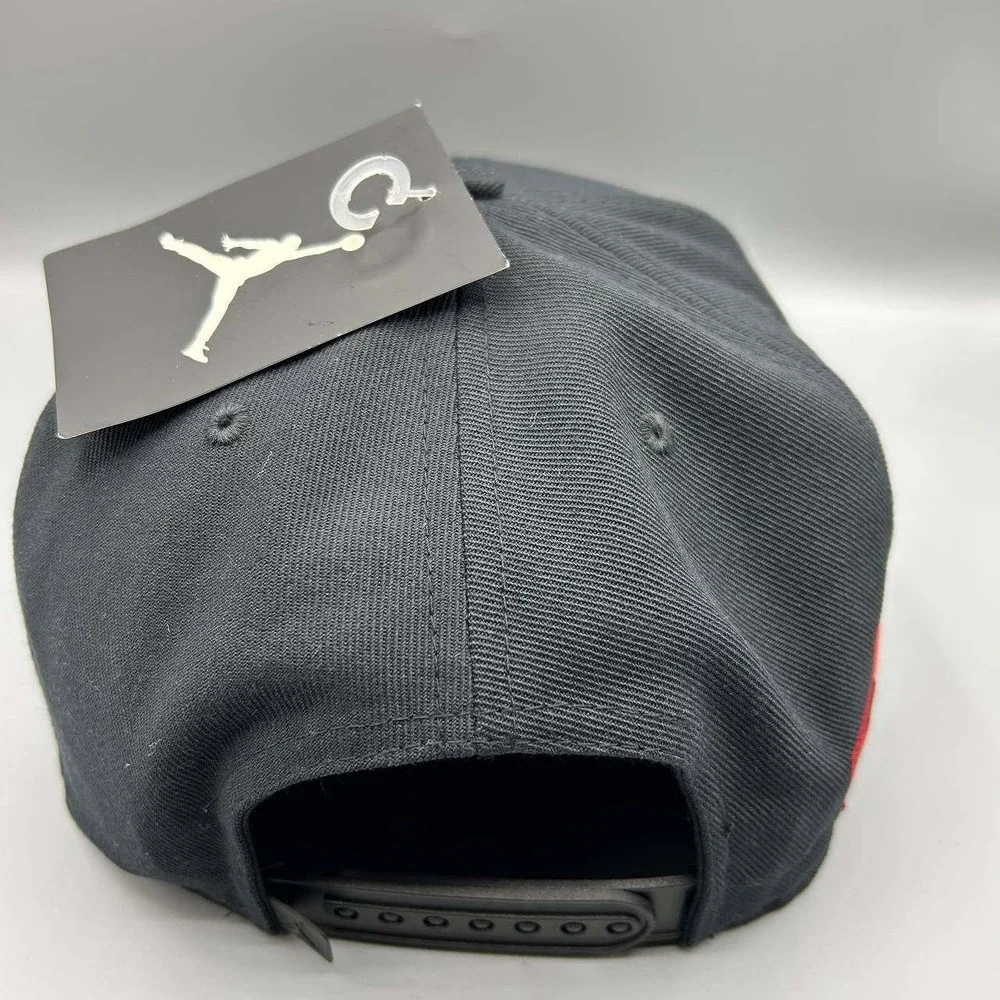 Air Jordan Banned Hat Men Black Red Embroidered Logo Jumpman Snap Back Cap New